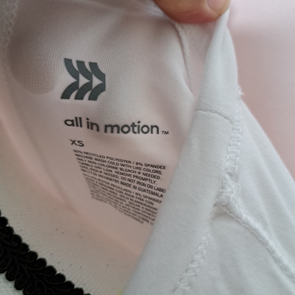 NWT All In Motion Essential Crewneck Long Sleeve Shirt - Picture 12 of 13